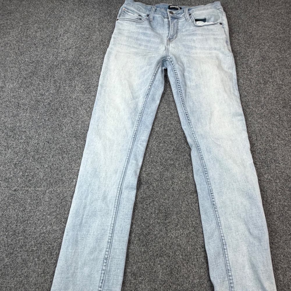 Crash Men Slim Fit Light Wash Blue Denim Jeans 30x32 RN130351